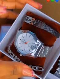 LairBin Jeu de Montre 2 Bracelets Stanless
